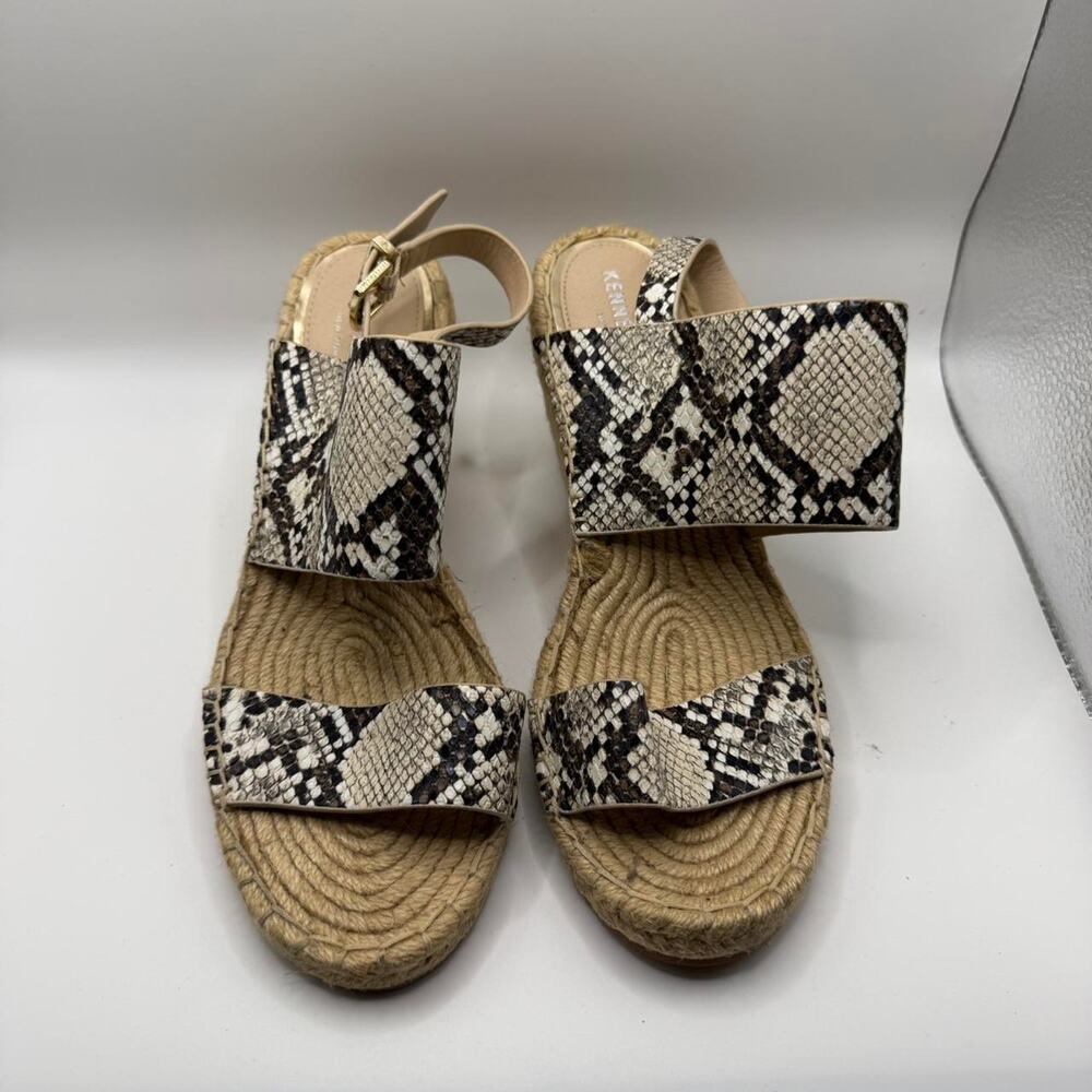 Black and White Snakeskin Print